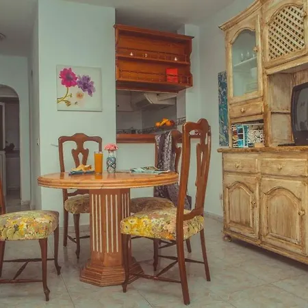 Villa Amazing Bungalow In Costa Adeje Center